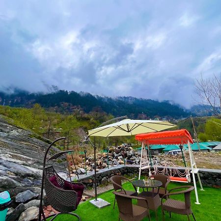 Hotel Beas River Retreat - A Riverside Hotel With Balcony Manāli エクステリア 写真