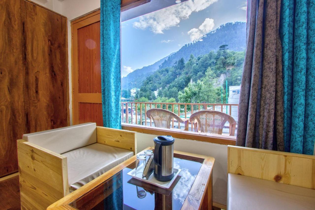 Hotel Beas River Retreat - A Riverside Hotel With Balcony Manāli エクステリア 写真