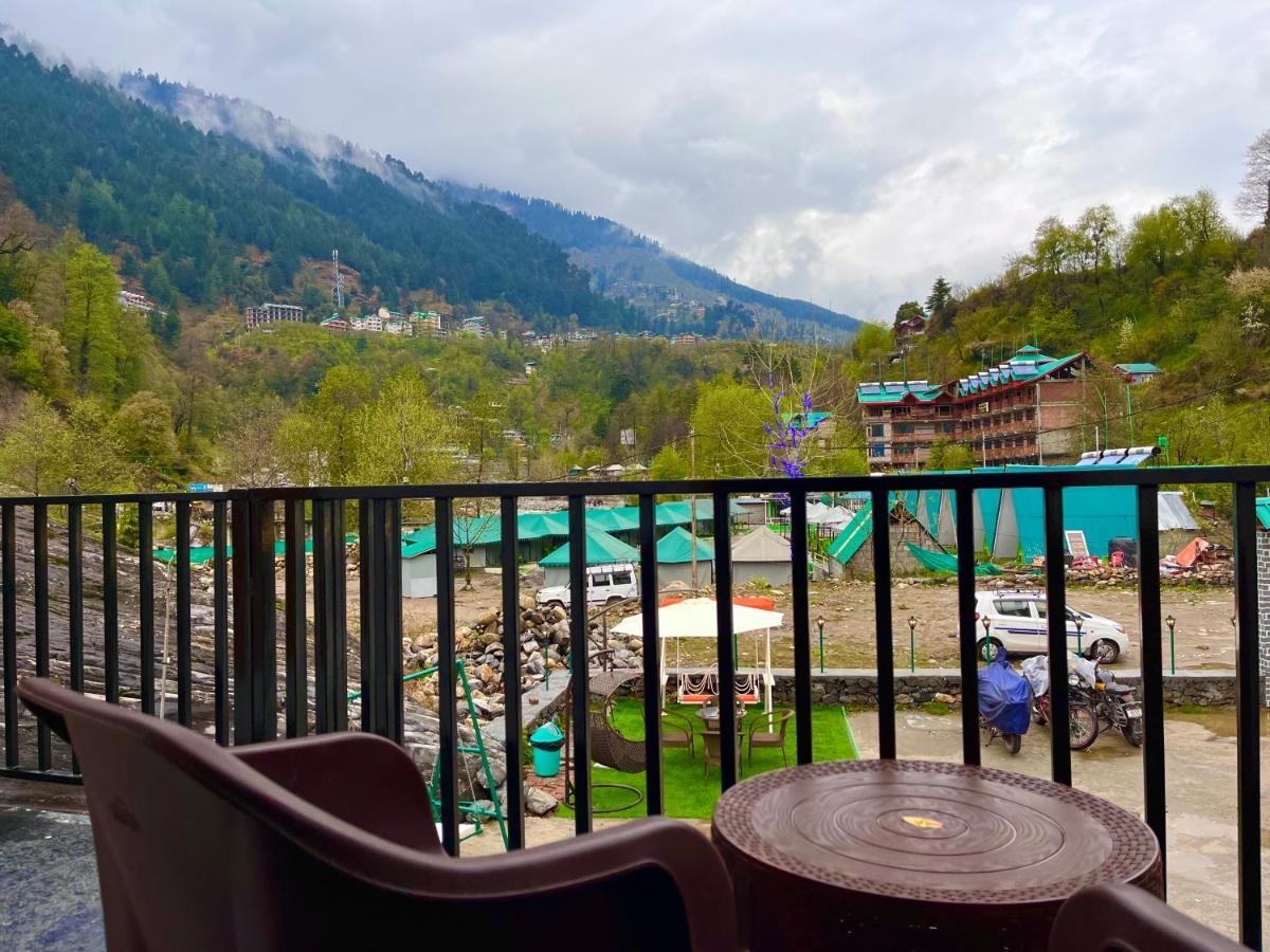 Hotel Beas River Retreat - A Riverside Hotel With Balcony Manāli エクステリア 写真