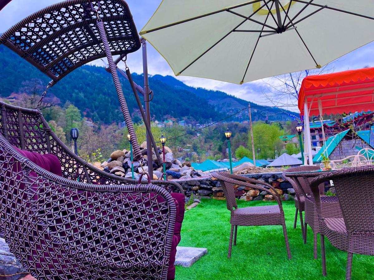 Hotel Beas River Retreat - A Riverside Hotel With Balcony Manāli エクステリア 写真