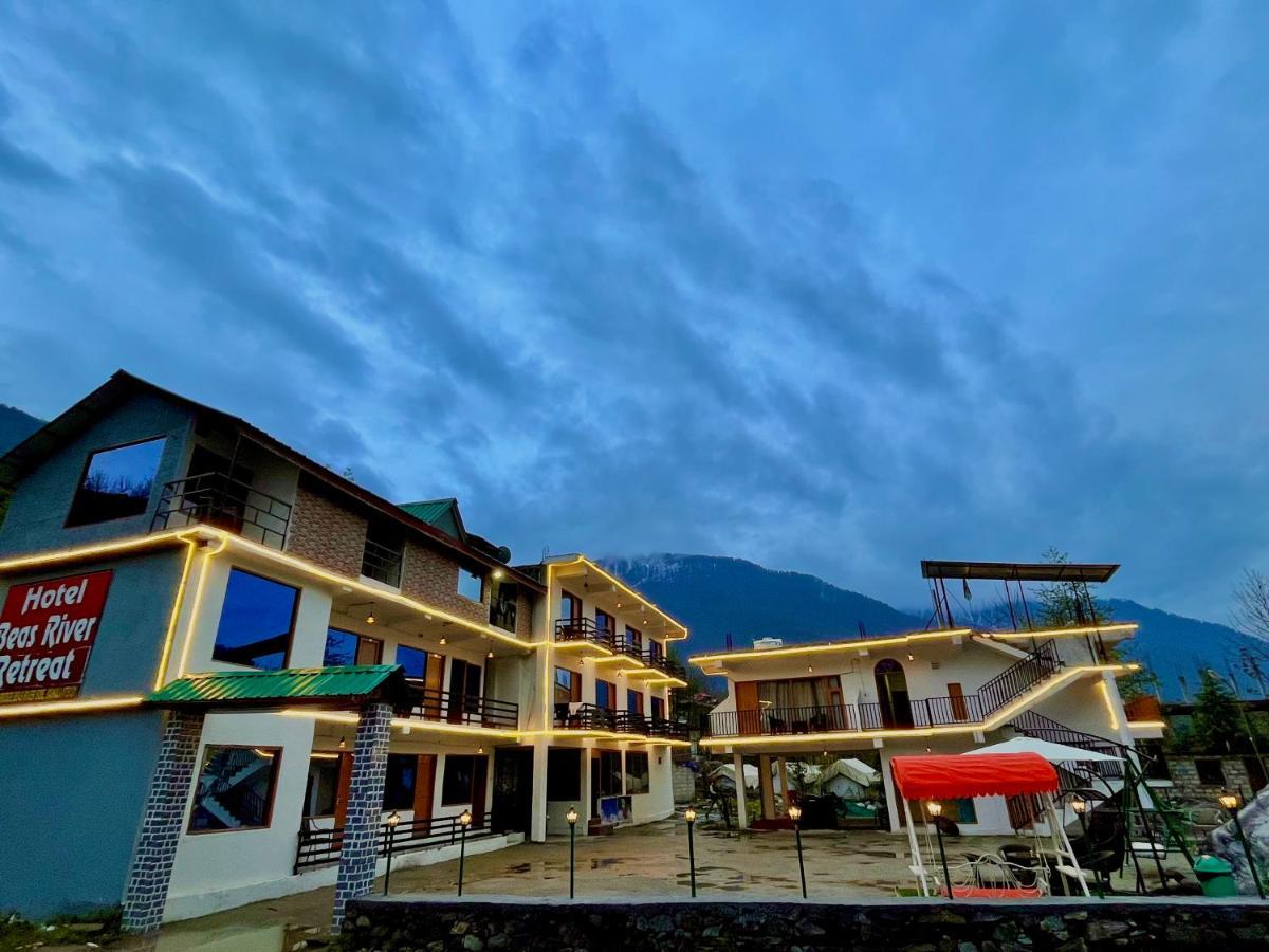 Hotel Beas River Retreat - A Riverside Hotel With Balcony Manāli エクステリア 写真