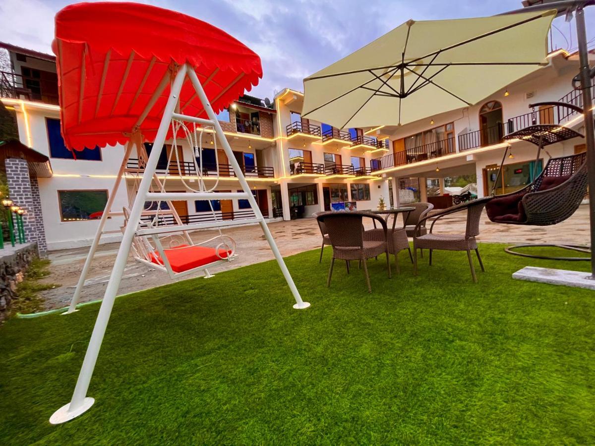 Hotel Beas River Retreat - A Riverside Hotel With Balcony Manāli エクステリア 写真