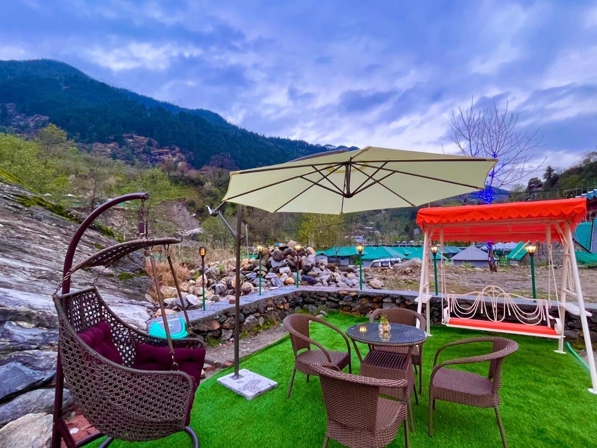 Hotel Beas River Retreat - A Riverside Hotel With Balcony Manāli エクステリア 写真